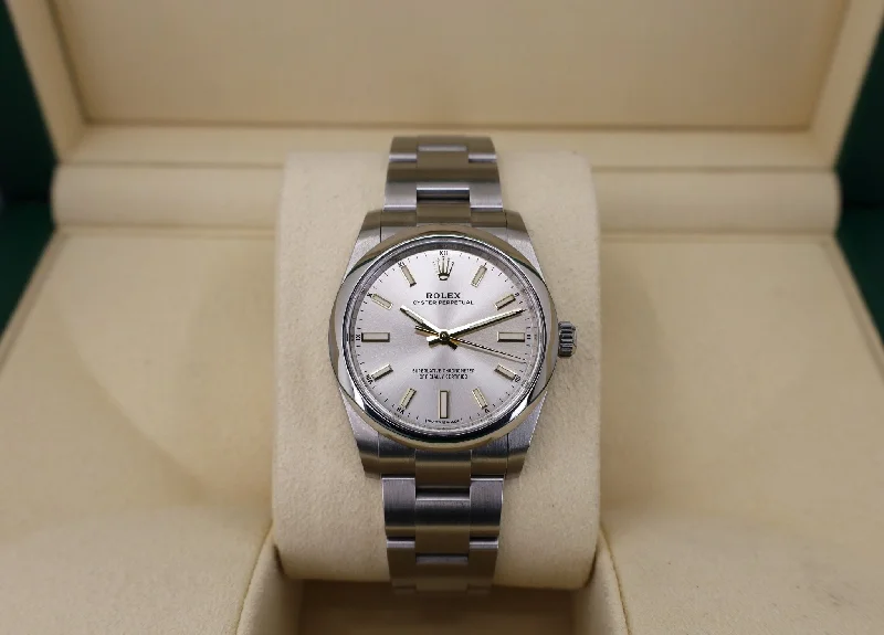 Rolex Oyster Perpetual 34 Watch - Domed Bezel - Silver Index Dial - Oyster Bracelet - 2020 Release - 124200 sio