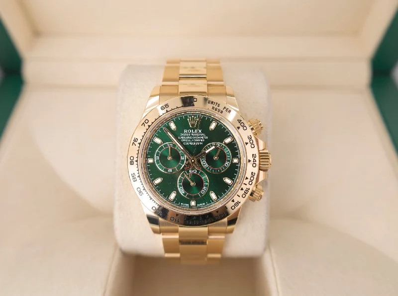 Rolex Yellow Gold Cosmograph Daytona 40 Watch - Green Stick Dial - 116508 gri